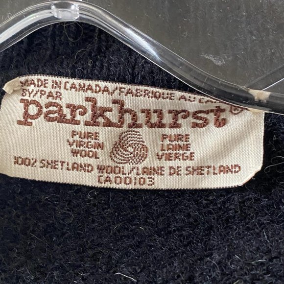 UNISEX V NECK 100% WOOL PARKHURST SWEATER - Picture 3 of 3